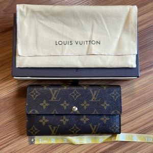 Louis Vuitton wallet used condition